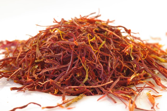 Zafferano: la spezia dorata. Proprietà, ricette e coltivazioni