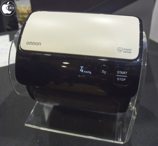 OMRON EVOLV MISURATORE PRESSIONE